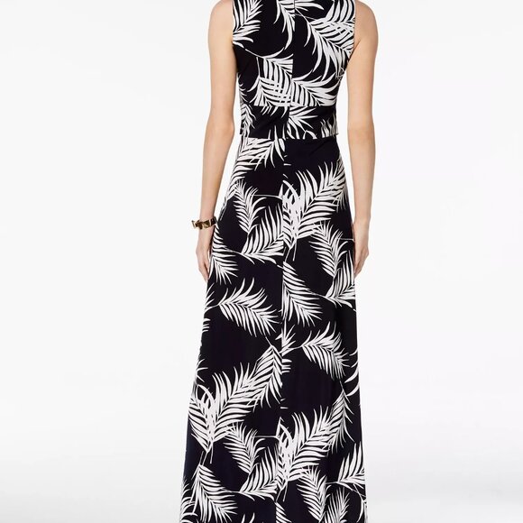 Jessica Howard Petite Twist-Front Maxi Dress, size 14P - Picture 2 of 9